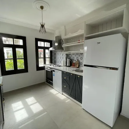 Roch House Ula